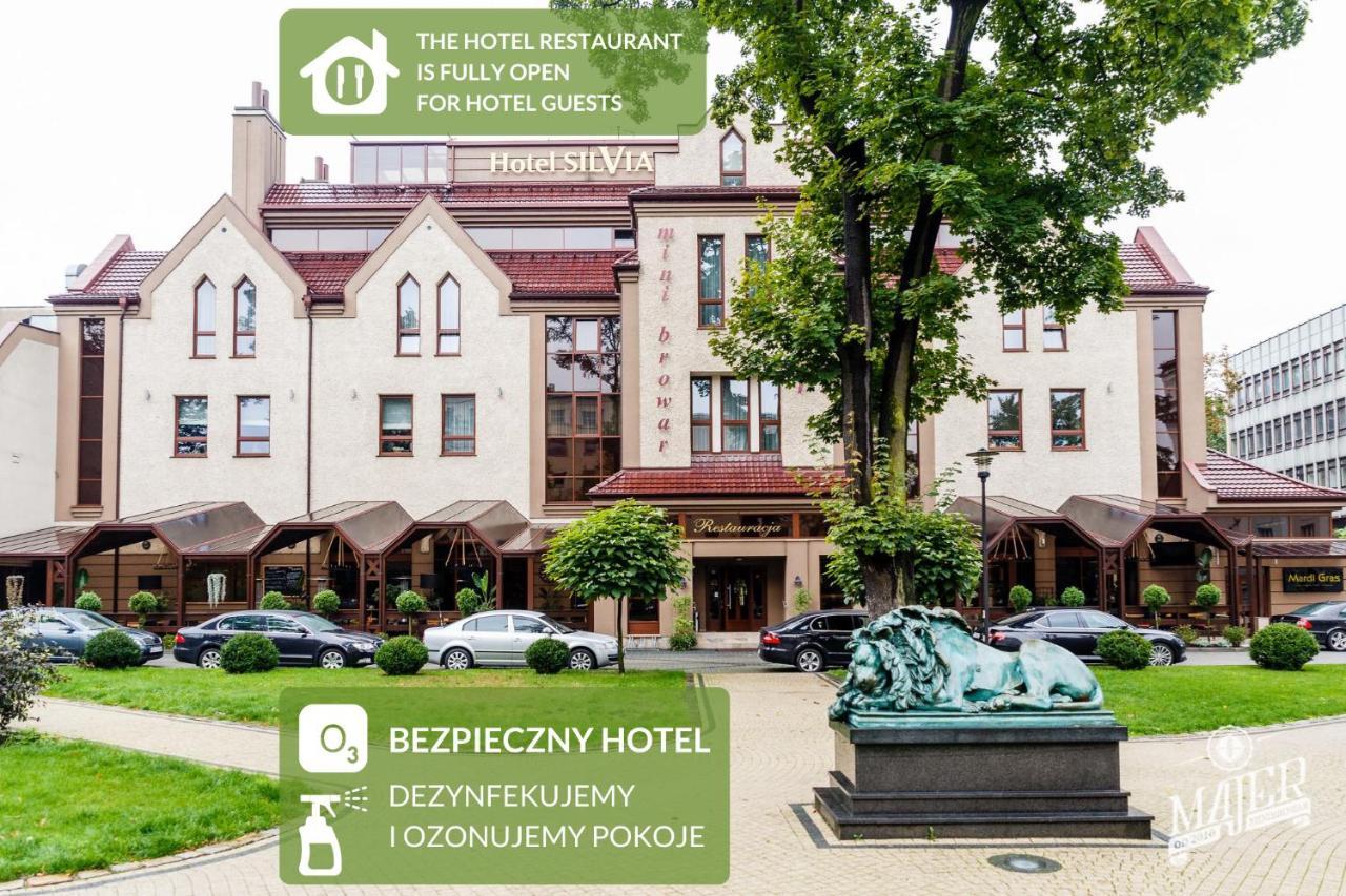 Hotel Silvia Gold Gliwice Buitenkant foto