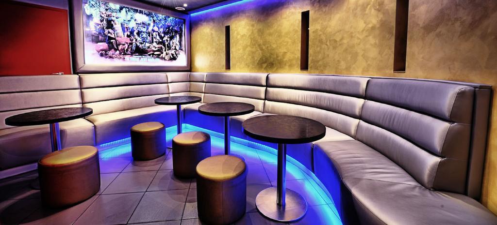 Hotel Silvia Gold Gliwice Buitenkant foto