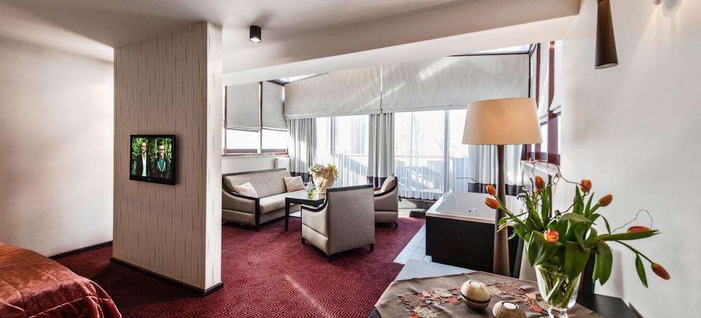 Hotel Silvia Gold Gliwice Kamer foto