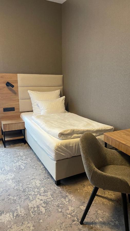 Hotel Silvia Gold Gliwice Buitenkant foto