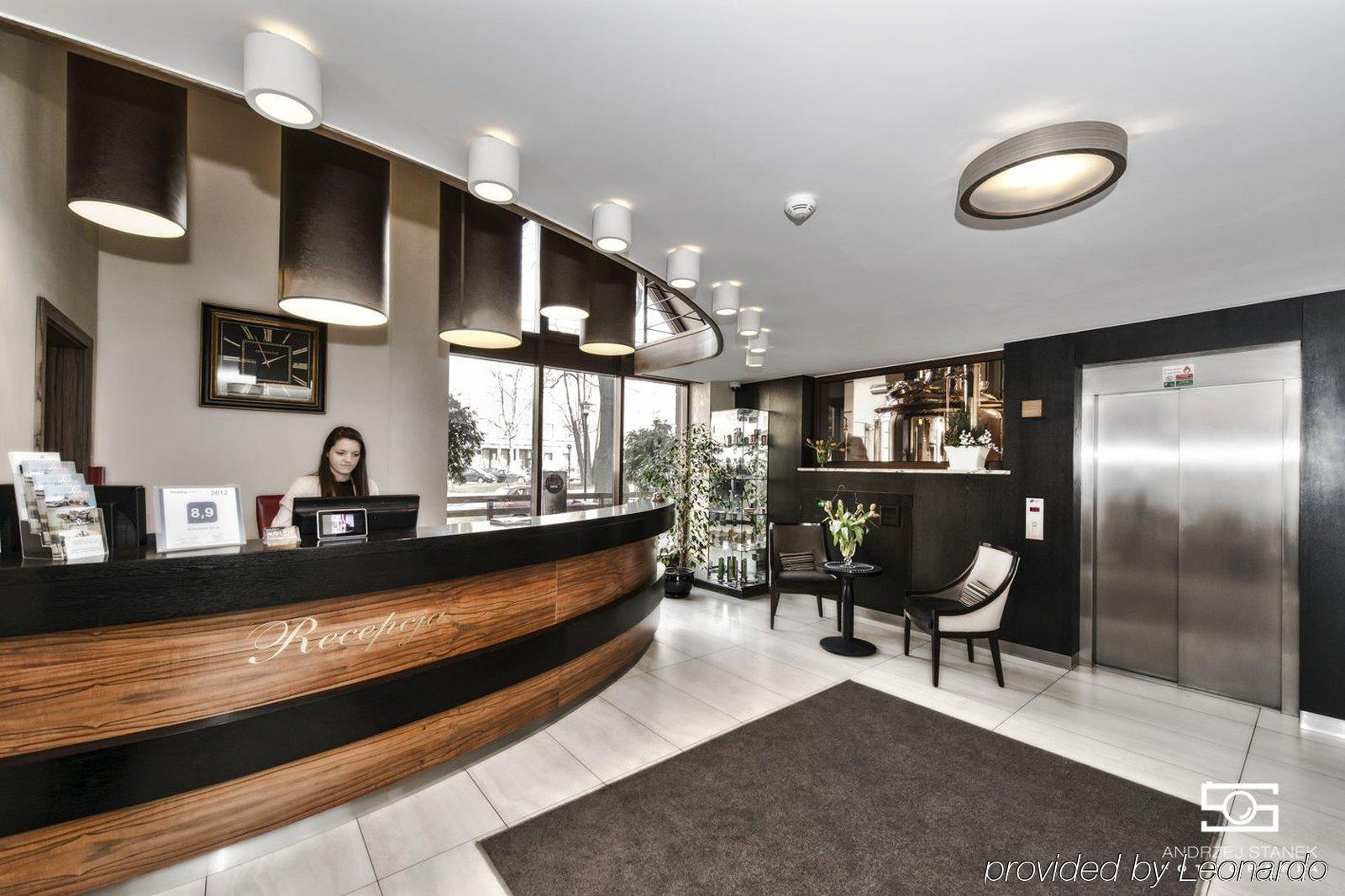 Hotel Silvia Gold Gliwice Buitenkant foto